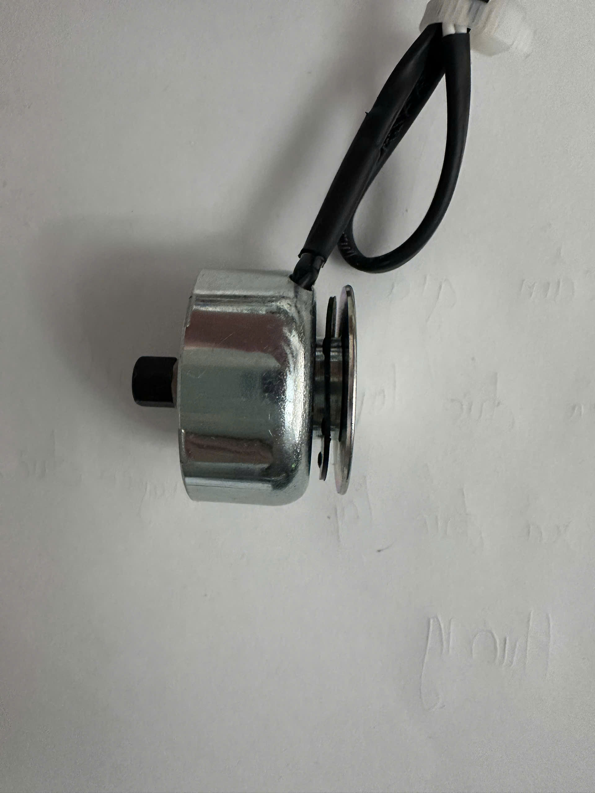 ĐỒNG TIỀN BỌ HIKARI AB